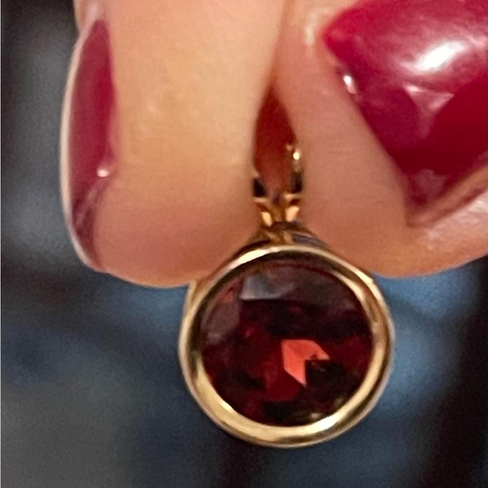 Elegant Gold and Red Pendant